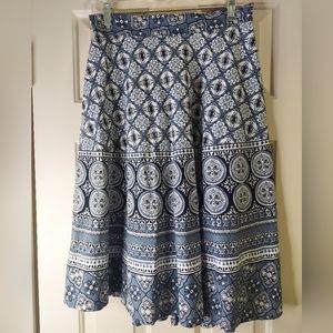 Patterned skirt Sz M gray